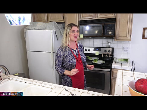 ❤️ Stepmom milking him in the kitchen before his date. ️ Hardcore porn at en-gb.com-fullporner.ru ❌️❤
